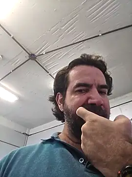MysterBearMG online show from May 28, 3:21 pm