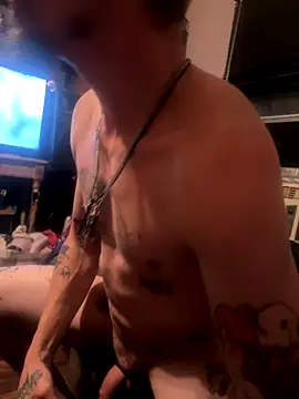 Snapshot of juggz6969 chatting on October 16, 7:05 am juggz6969 online show from October 16, 7:05 am