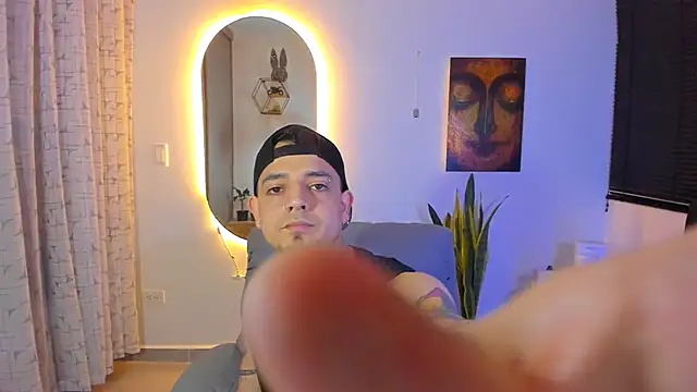 alejandro calderon1 online show from March 17, 12:25 am