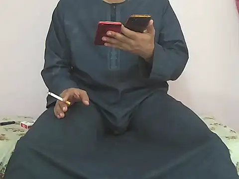 foxsanSs online show from April 8, 7:08 am