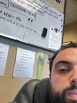 Jonnybigccookk69 online show from June 24, 10:34 pm
