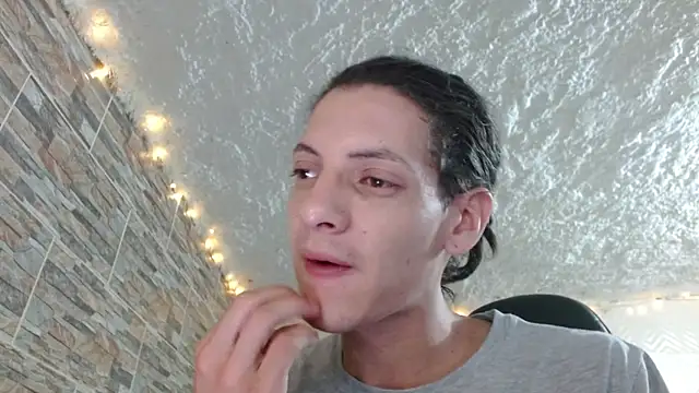 omar alurba online show from April 17, 5:26 pm