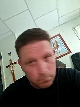 curiouscock38 online show from June 18, 7:52 pm