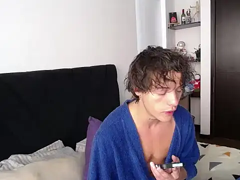 Snapshot of Santiago_kiler chatting on February 11, 12:27 pm Santiago kiler online show from February 11, 12:27 pm