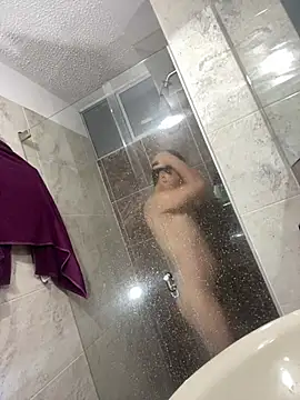 Leon Wild online show from March 24, 12:38 am