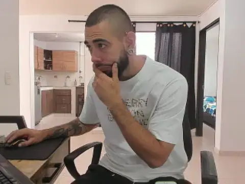 Matheusbeard online show from June 12, 2:48 pm