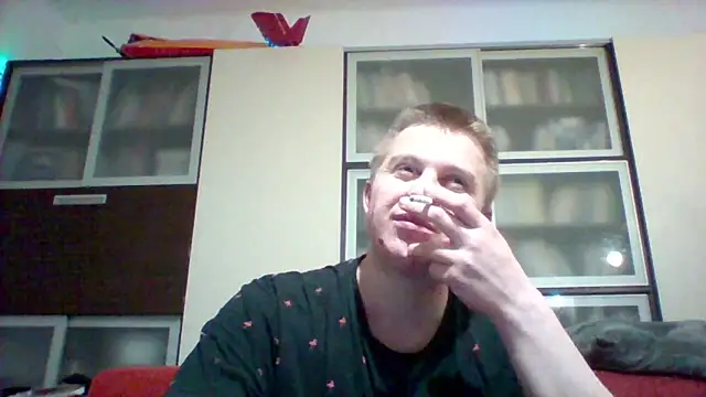 Matttthees online show from February 20, 9:20 pm