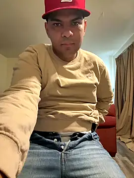 marhi32 online show from November 22, 8:41 pm