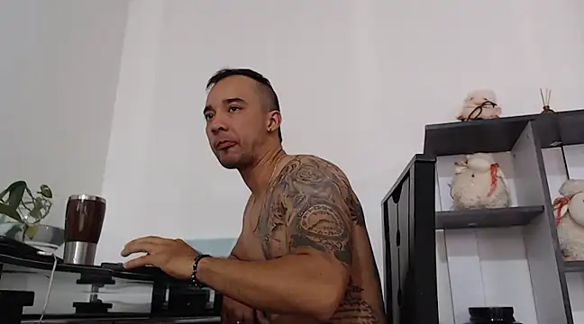 SimonRoberth online show from March 17, 9:24 pm