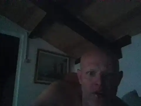 davigochi77bcn online show from March 14, 9:54 pm