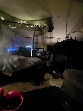 Hotredheadandtoungelasher online show from January 27, 8:49 pm