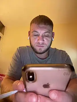 Weestud94 online show from January 15, 9:09 pm