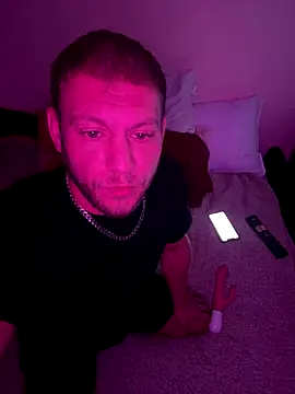 Weestud94 online show from September 18, 7:32 am