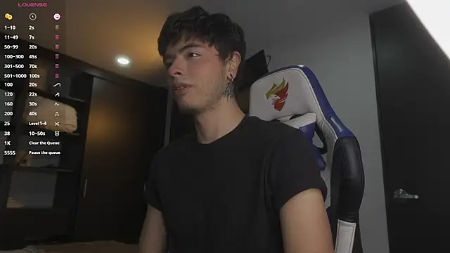 Snapshot of _morghan_ chatting on October 22, 2:04 am  morghan  online show from October 22, 2:04 am