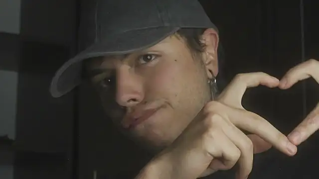 Snapshot of _morghan_ chatting on February 24, 12:48 pm  morghan  online show from February 24, 12:48 pm