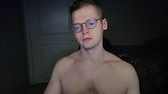 doloresman online show from February 15, 11:35 pm