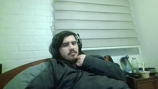 hung weeb online show from June 23, 4:06 am