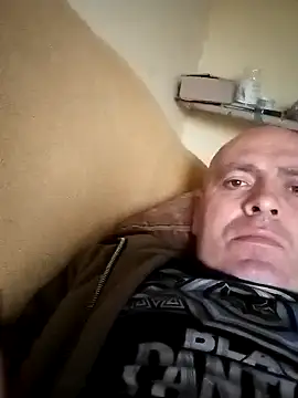 Robertvirt online show from September 23, 2:27 pm