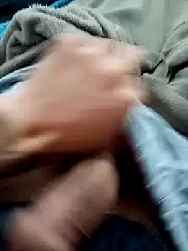 Santosgui14 online show from September 13, 11:00 am