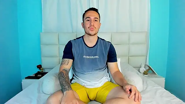 Snapshot of juan__jimenez chatting on October 22, 9:29 pm juan  jimenez online show from October 22, 9:29 pm