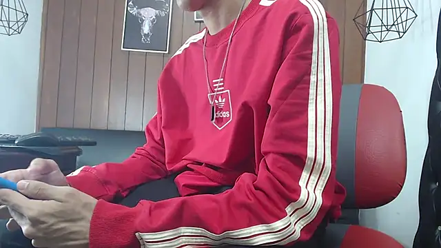 Snapshot of GaboReyes chatting on March 12, 3:46 am GaboReyes online show from March 12, 3:46 am