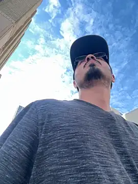 Bbyboyivan online show from November 1, 8:24 pm