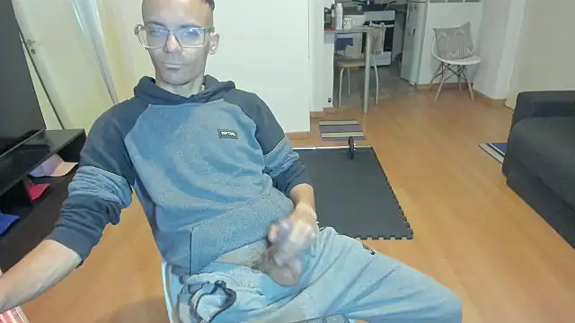 guachin hunk online show from September 10, 3:27 am