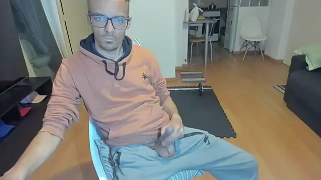 guachin hunk online show from September 16, 4:02 am