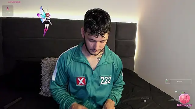 Snapshot of alejandro__2 chatting on October 21, 4:32 pm alejandro  2 online show from October 21, 4:32 pm