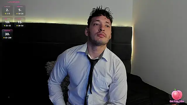 Snapshot of alejandro__2 chatting on September 29, 4:14 pm alejandro  2 online show from September 29, 4:14 pm