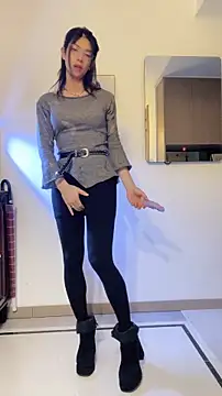 Snapshot of CrytinaSissyCrossdress chatting on October 27, 3:36 pm CrytinaSissyCrossdress online show from October 27, 3:36 pm