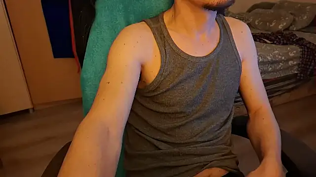 Snapshot of Danyell_K287 chatting on January 5, 7:39 pm Danyell K287 online show from January 5, 7:39 pm