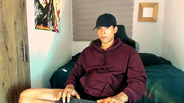 Liam V online show from January 10, 3:50 am