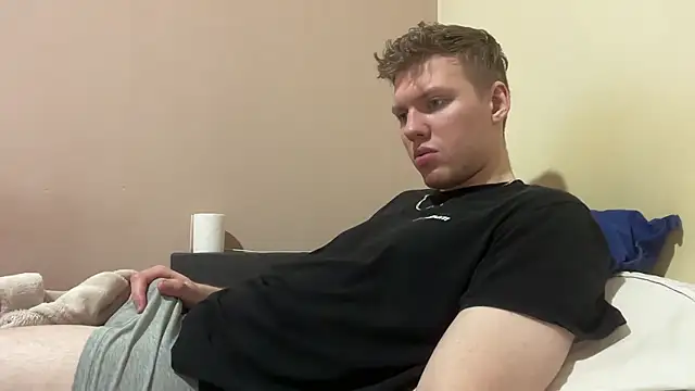 sexybooii6968 online show from January 15, 8:55 pm