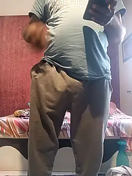 Snapshot of hornydick4you chatting on January 2, 6:07 am hornydick4you online show from January 2, 6:07 am