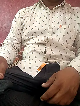 Snapshot of hornydick4you chatting on January 21, 7:38 am hornydick4you online show from January 21, 7:38 am