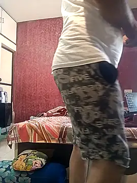 Snapshot of hornydick4you chatting on December 30, 6:09 am hornydick4you online show from December 30, 6:09 am