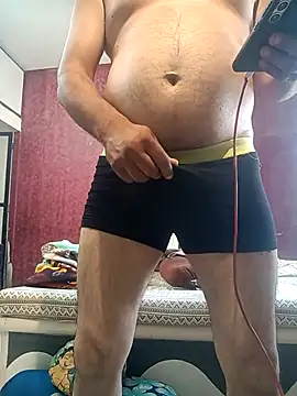 Snapshot of hornydick4you chatting on March 15, 4:57 am hornydick4you online show from March 15, 4:57 am