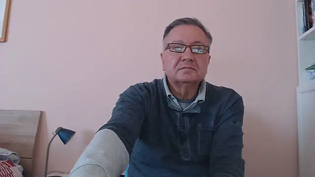 YOU6me online show from November 6, 11:24 am