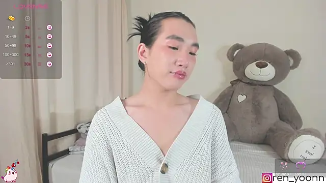 Ren yoon online show from October 4, 7:35 am