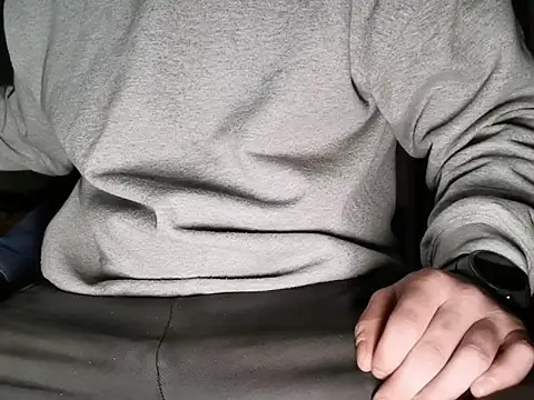 Lucas1andOnly4Girl online show from November 18, 8:34 pm