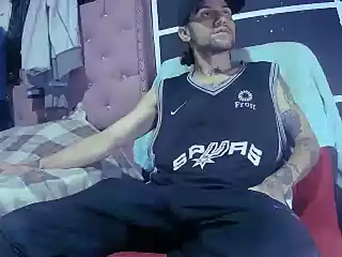 Snapshot of Christian_Stiven1 chatting on September 28, 7:39 am Christian Stiven1 online show from September 28, 7:39 am