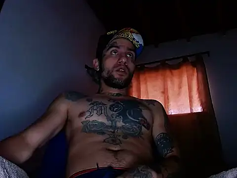 Snapshot of Christian_Stiven1 chatting on February 11, 1:09 pm Christian Stiven1 online show from February 11, 1:09 pm