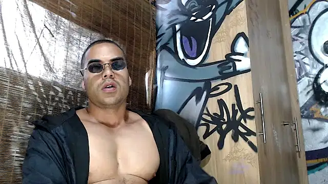 Justin Frank online show from March 3, 5:42 pm