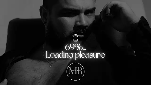 MichaelBear  online show from November 19, 1:44 pm