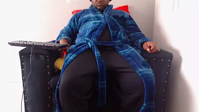 zuluboyxx online show from June 21, 7:03 am