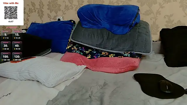 MartinBrandon online show from April 9, 4:24 pm