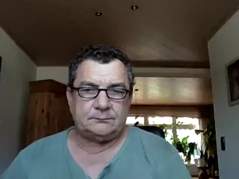 Nobbie444 online show from July 15, 12:45 pm