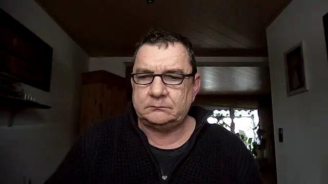 Nobbie444 online show from February 4, 11:27 am