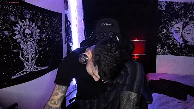 josh  ackerman online show from March 21, 8:29 pm